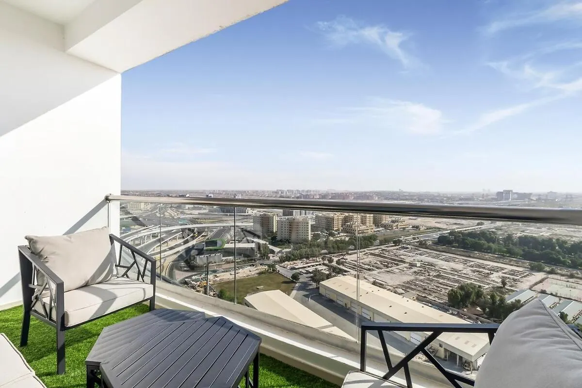 Huge Penthouse In Marina W Pool Table & Air Hockey Apartment Dubai United Arab Emirates