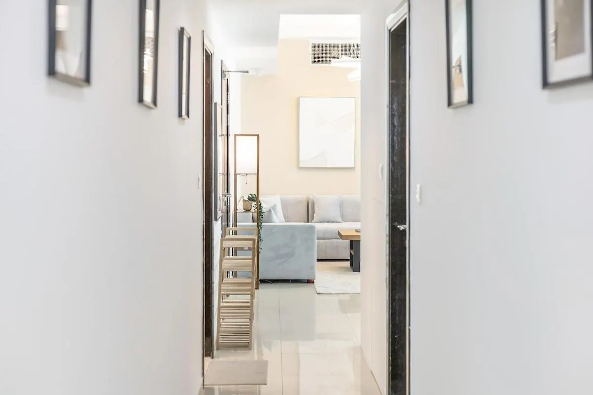 Huge Penthouse In Marina W Pool Table & Air Hockey Apartment Dubai 0*,