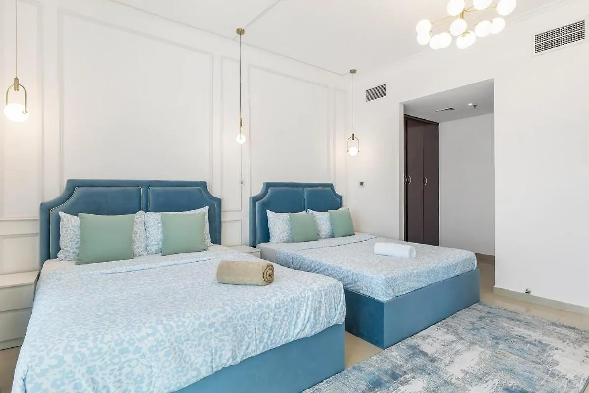 Huge Penthouse In Marina W Pool Table & Air Hockey Apartment Dubai 0*,  United Arab Emirates