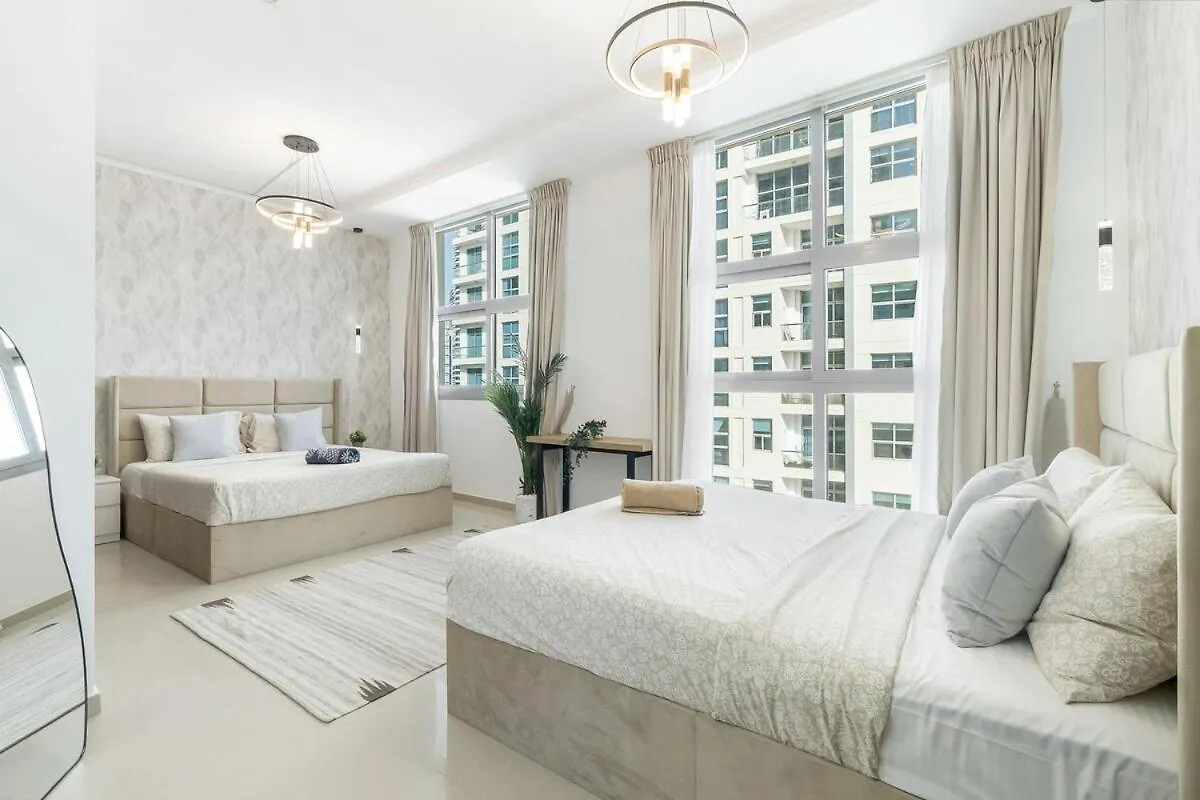 Huge Penthouse In Marina W Pool Table & Air Hockey Apartment Dubai